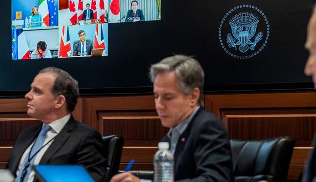 El G7 apoya a Israel y amenaza con 'tomar medidas' en caso de 'nuevas iniciativas de desestabilización' iraníes