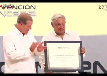 Convención Bancaria 2024: Banqueros agradecen a AMLO no cambiar reglas; piden a nuevo gobierno mantener certidumbre