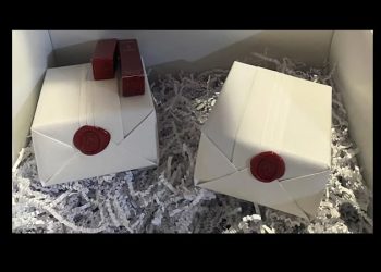 Joven que compró aretes Cartier en 237 pesos al fin los tiene en su poder