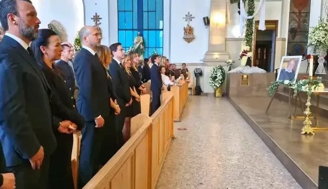 Ofrecen misa del adiós en honor del empresario Nikita Kyriakis