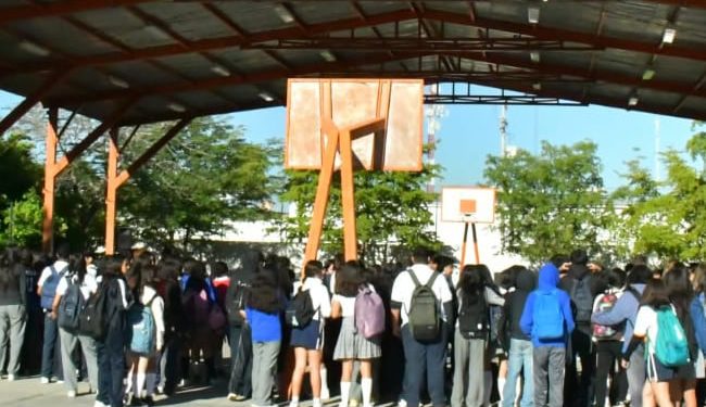 Confirman Gobierno  Municipal respaldo a la comunidad escolar de la Secundaria 3