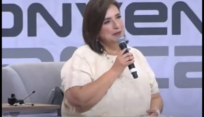 Xóchitl ante los banqueros: defensa de las Afores, pero poca claridad sobre Pemex