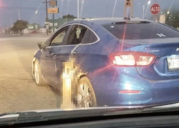 Sonora: mujer se ampara para no ser detenida por llevar encadenada a perrita y arrastrarla desde auto en movimiento