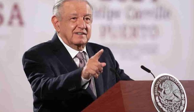 Morena: ‘AMLO violó neutralidad, imparcialidad y equidad electoral sin influir en el voto’