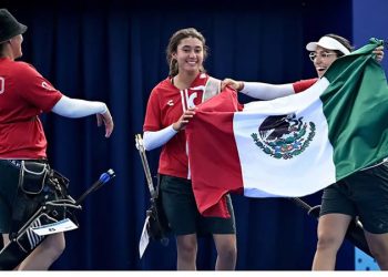 López Obrador felicita a equipo femenil de Tiro con Arco por ganar primera medalla para México