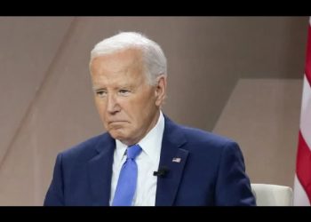 Republicanos ahora exigen que Biden deje la presidencia; no todos los demócratas se suman a Kamala