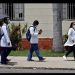 IMSS anuncia llegada a México de otros dos mil setecientos médicos cubanos
