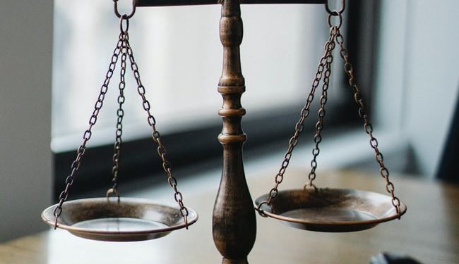 Exhiben en Mañanera ingresos mensuales de más de 792 mil pesos por ministros de la Corte