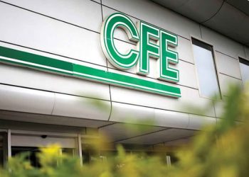 Moches a cambio de nuevos contratos desfalcan a la CFE