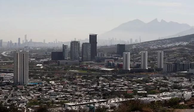 Elon Musk pausa construcción de planta de Tesla en México por elecciones en EEUU