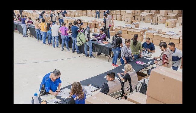 Supervisa SEC entrega de uniformes y zapatos escolares gratuitos