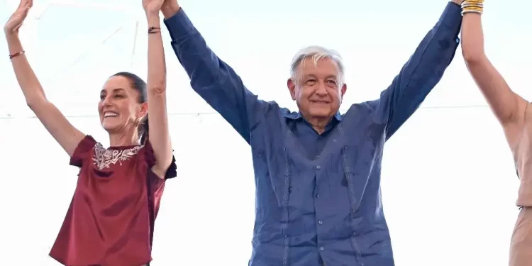 Con metáfora beisbolera, celebra AMLO continuidad de política energética