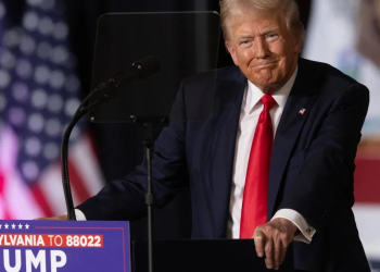 Trump viajará a la frontera de EE.UU. y México como parte de su campaña