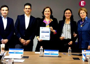 Jorge Romero busca dirigir al PAN; presenta carta de intención