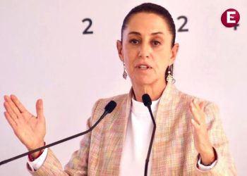 Mamás serán titulares de tarjetas de becas para estudiantes: Sheinbaum