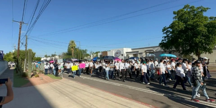 Marchan jueces y magistrados en quinto día de protestas por Reforma Judicial en Sonora