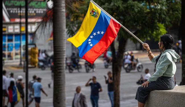 Intelectuales, académicos y periodistas en México firman pliego contra “fraude electoral” en Venezuela; exigen a Maduro revelar actas