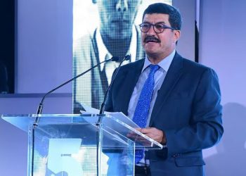 Javier Corral se registra como senador tras intento de detención en CDMX: Asegura no ser ‘prófugo’