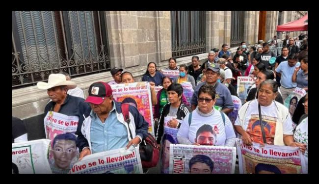 No terminamos bien: padres de los 43 de Ayotzinapa