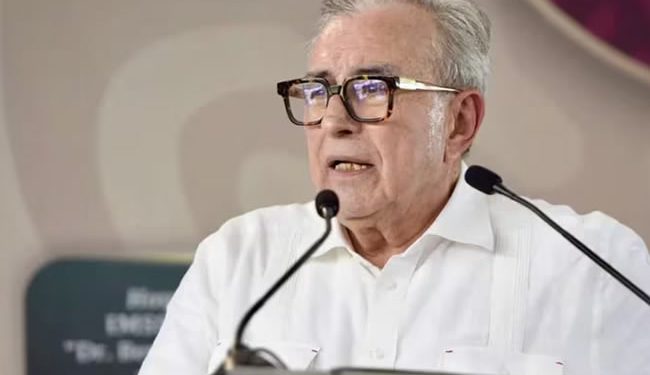 “Está tranquilo Sinaloa”; Rubén Rocha llega a reunión con AMLO y aclara por qué hubo violencia en Culiacán