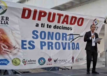 Grupos Provida se manifiestan en Congreso de Sonora para ratificar su postura contra el aborto
