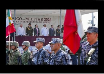 Encabeza Durazo desfile cívico-militar por el 214 aniversario de la independencia de México
