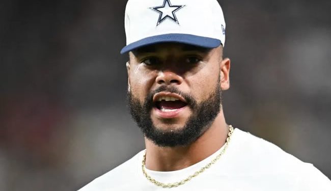 Dak Prescott renueva su contrato con Dallas Cowboys y pacta una cifra multimillonaria por cuatro años