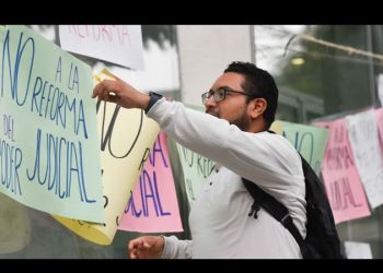 ‘Se cae la reforma judicial de AMLO’: ¿Qué pasa si los 43 senadores de oposición votan en contra?