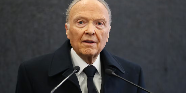 Claudia Sheinbaum: Alejandro Gertz Manero se queda en la FGR