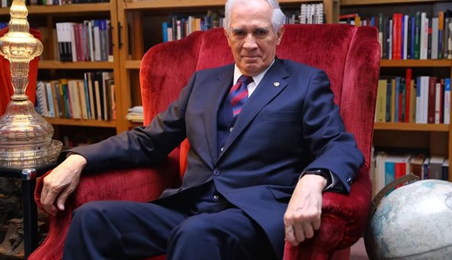 Advierte Diego Valadés: “Hay problemas en el horizonte para Claudia Sheinbaum por reforma judicial”