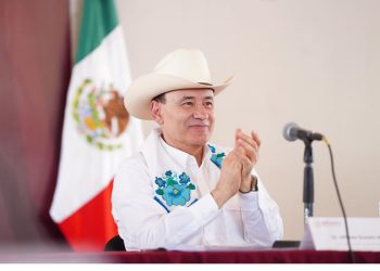 Construyen Presidente López Obrador y Gobernador Durazo primer hospital gratuito para pueblos yaquis