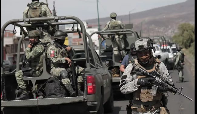 Por violencia, EEUU emite alerta de viaje en 30 estados de México, Sonora entre ellos.