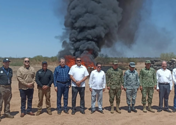 La FGR destruye narcotanques, máquinas tragamonedas y droga en Sonora
