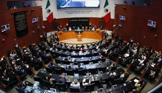 Mayoría calificada es con 86 senadores: Sistema de Información Legislativa