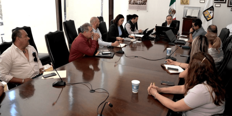 Cumplen Durazo y AMLO a madres de víctimas de guardería ABC con decreto de pensión vitalicia