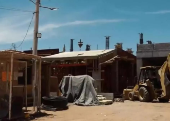 México manda a 23 médicos cubanos a un hospital en construcción