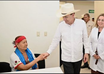 Lleva Gobernador Durazo servicios de salud gratuitos a pueblos yaquis con cinco unidades médicas