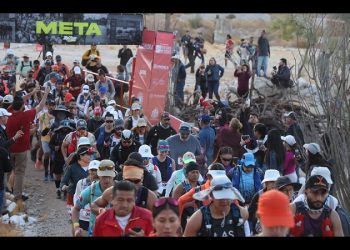 Arranca Gobierno de Sonora con éxito la tercera edición de la Gran Carrera del Desierto en Puerto Peñasco
