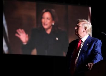 Harris y Trump llegan a la recta final de la campaña empatados en el voto popular