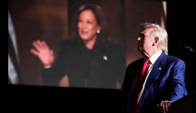 Harris y Trump llegan a la recta final de la campaña empatados en el voto popular