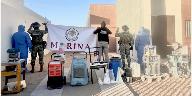 Desmantelan laboratorio clandestino de fentanilo en San Luis Río Colorado, Sonora; aseguran maquinaria y armas