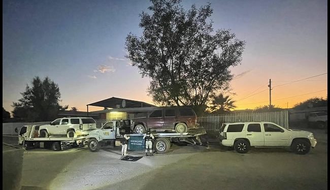 Realizan operativos y decomisan armamento, autos, y detienen a personas en municipios de Sonora