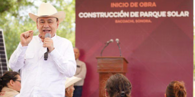 Alfonso Durazo concluyó instalación de la primera etapa de plantas solares en la sierra de Sonora