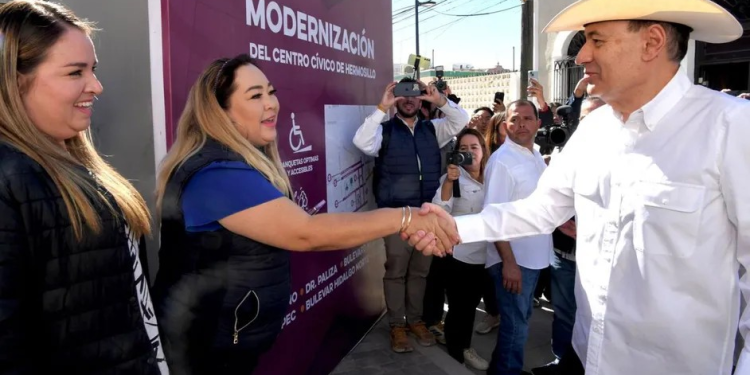 Durazo rescata centro cívico de Hermosillo con modernización de calles