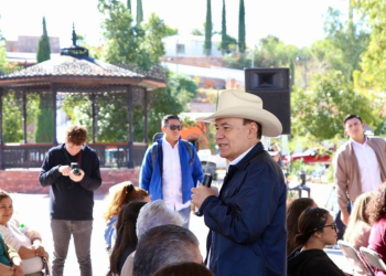Acerca Gobernador Durazo servicios de salud a familias de la sierra de Sonora