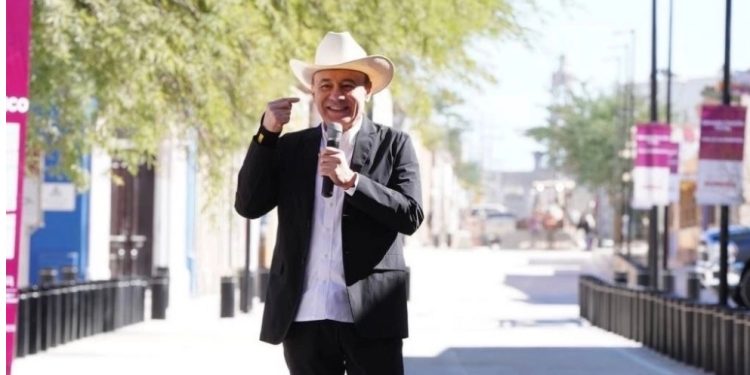 Gobernador entrega calles remodeladas en Centro Histórico de Hermosillo