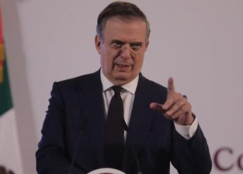 Ebrard buscará reunión con Musk para platicar sobre el futuro de la gigafábrica de Tesla en Nuevo León