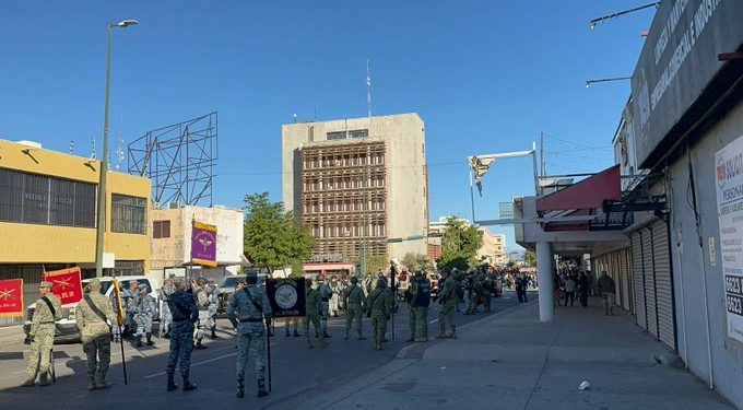 Conmemoran el aniversario 114 de la Revolución Mexicana en Sonora