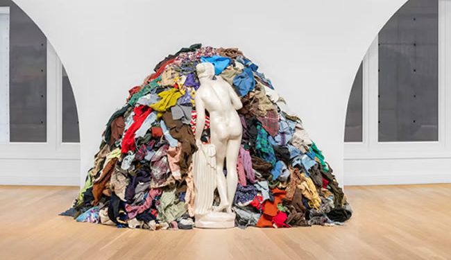 El inesperado bum del arte pobre que gusta a los ricos