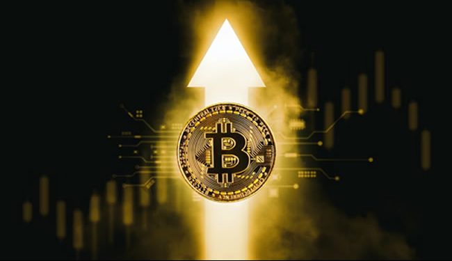 Bitcoin ‘coquetea’ con los 100 mil dólares: Así cotiza este 21 de noviembre